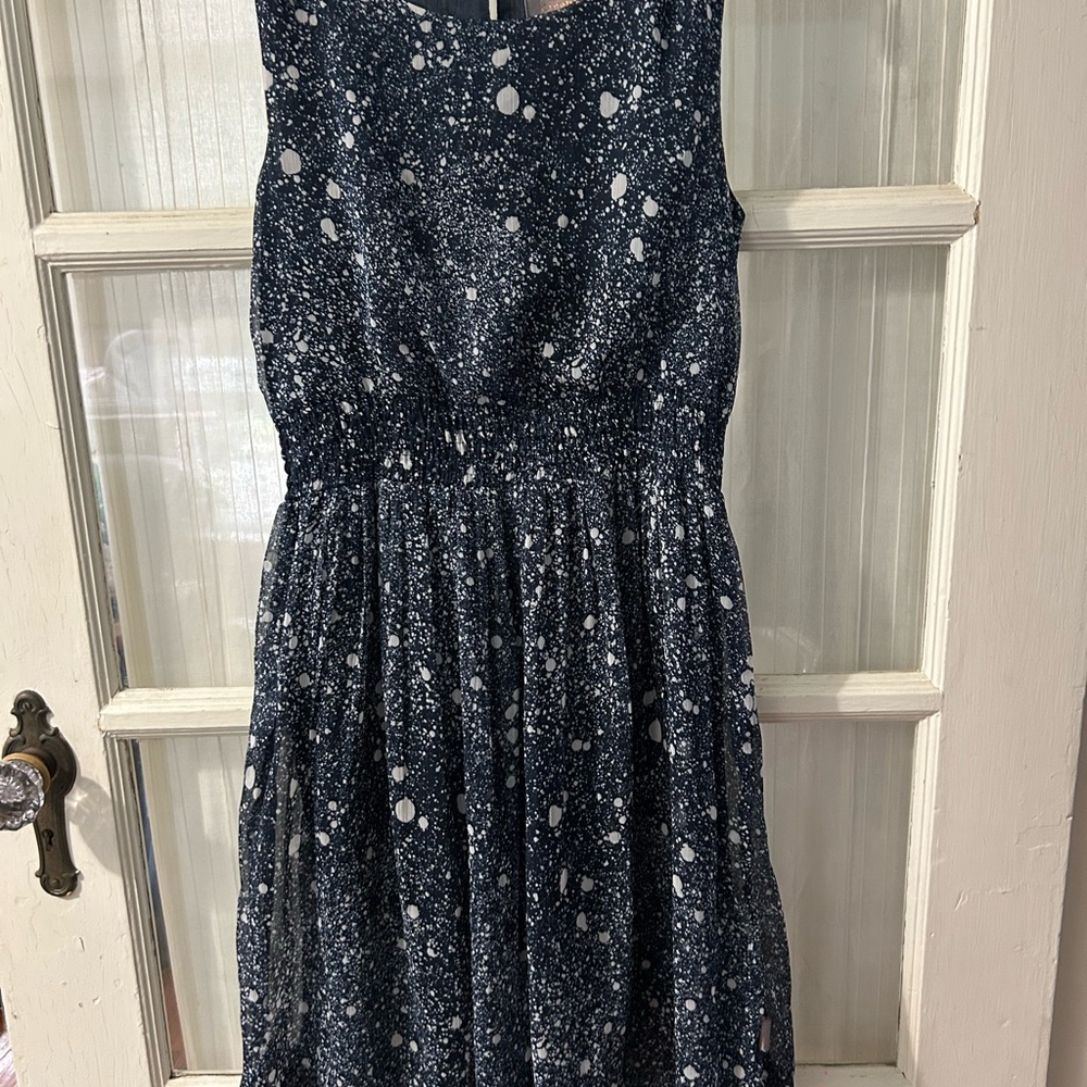Navy and White Sleeveless Dress